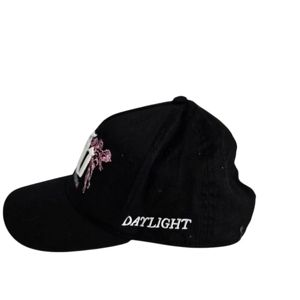 Sworn II Us set neon